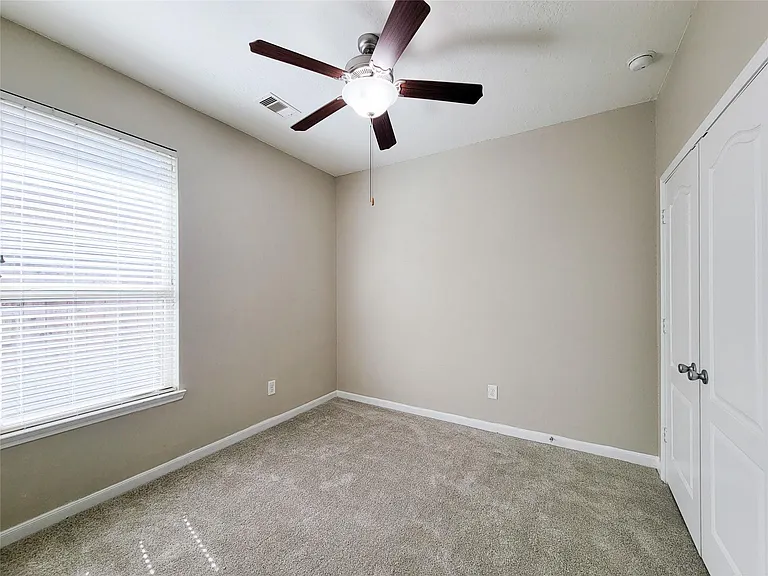 3007 Meadow Prairie St — Photo 20