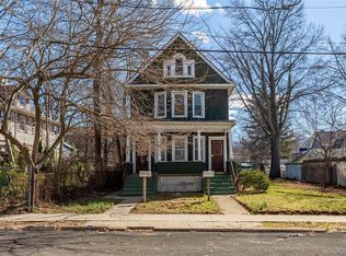 208 Myrtle Ave, Staten Island, NY 10310