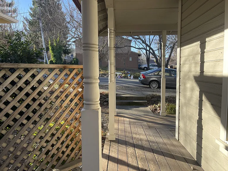 1120 Tolman Creek Rd — Photo 22