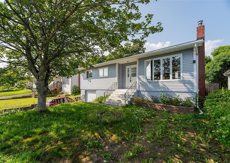 1st image of 40 Smallwood Drive