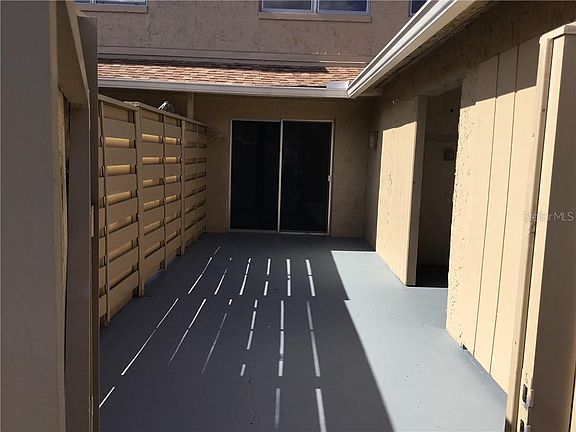 3rd image of 1007 Grove St #91