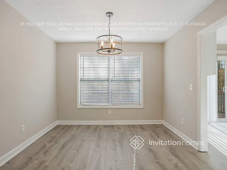 5420 Palmetto Ct — Photo 8