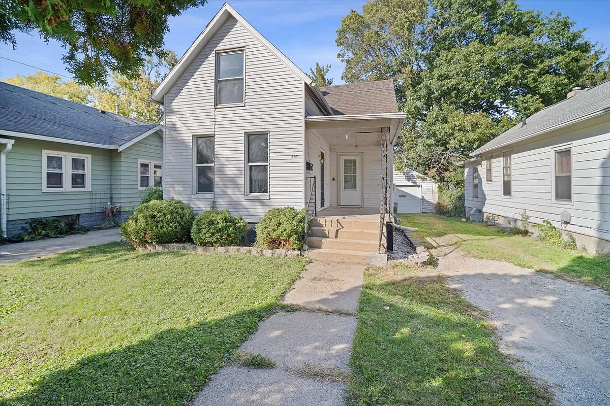 807 W Jackson St photo 1
