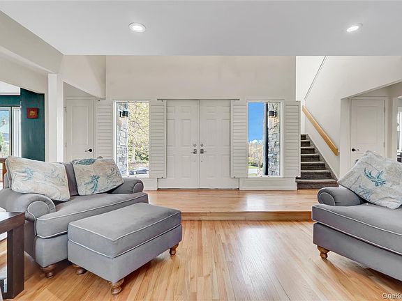 5th image of 24 Allyson Place