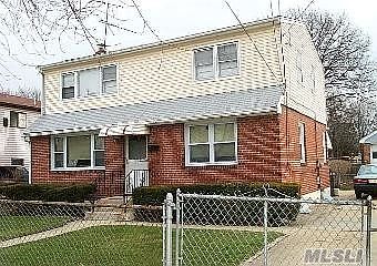 1st image of 276 Siegel St