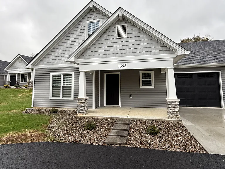 1352 Old Elizabethtown Rd #1 — Photo 2