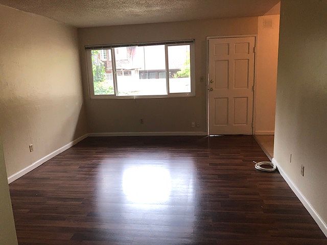2nd image of 3621 Dimond Ave APT 6