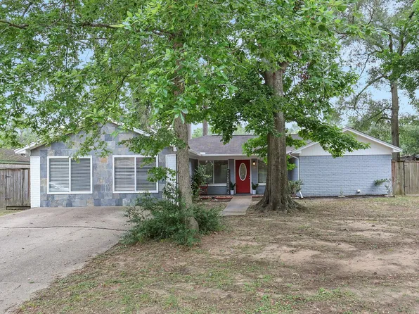 25311 White Oak Ln, Splendora, TX 77372