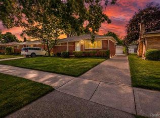 26007 Cathedral, Redford, MI 48239