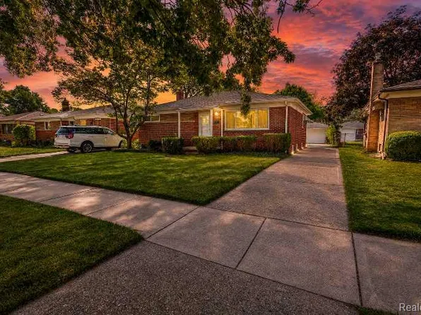 26007 Cathedral, Redford, MI 48239