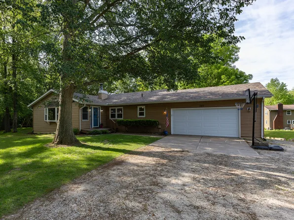 101 N Park Ave, Geneseo, IL 61254