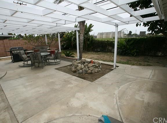5th image of 6372 Belgrave Ave