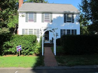 238 Lothrop St, Beverly, MA 01915