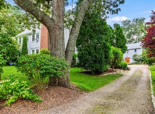 118 Scudder Ave, Hyannis, MA 02601