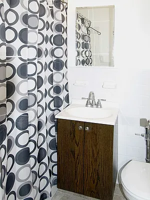 Sold by Immac Realty | media 17