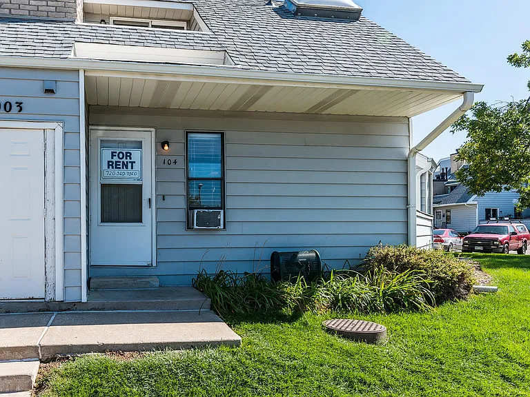 17003 E Tennessee Dr #104 — Photo 2