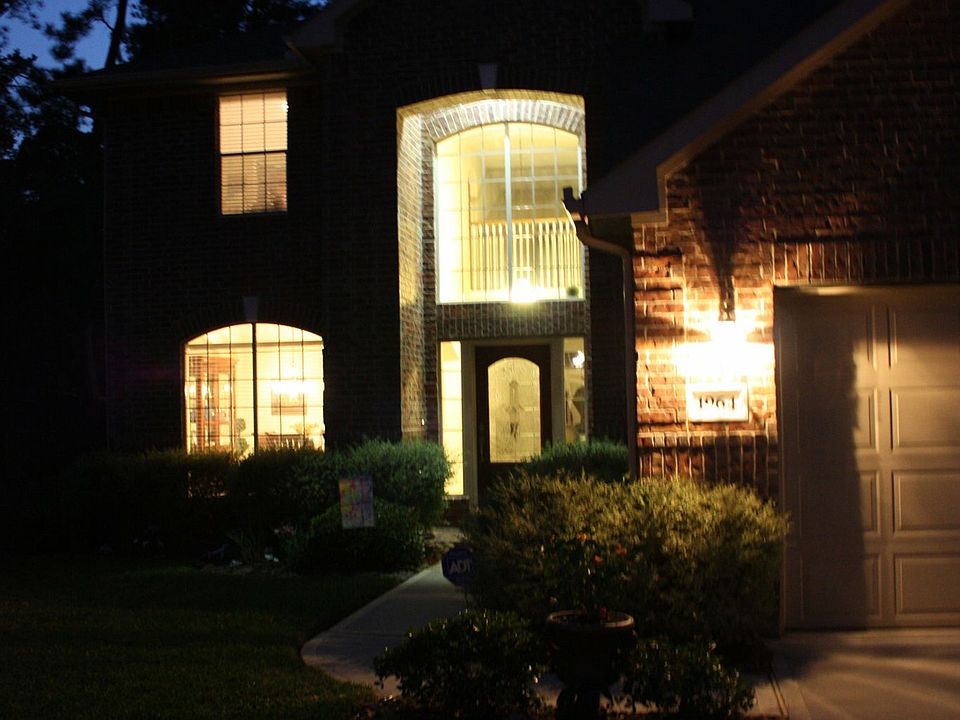 2nd image of 1964 Honey Laurel Dr