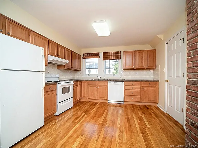 1 Cocheco Ave #1 — Photo 6