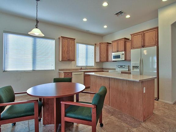 4th image of 8713 W Palmaire Ave