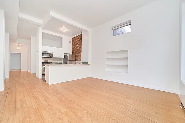 Rented by Living New York | media 19
