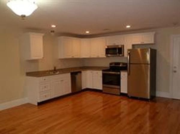 1st image of 339 Centre St Ste 1