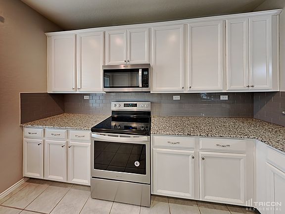 5th image of 12017 Canyon Rock Ln