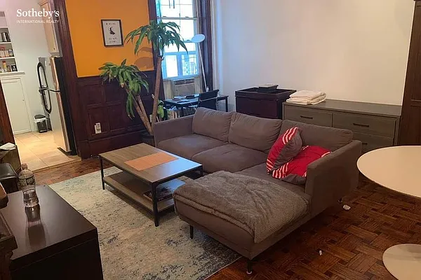 Rented by Sotheby's International Realty | media 1
