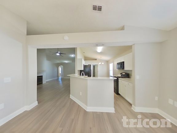 4th image of 1656 Dartmouth Dr