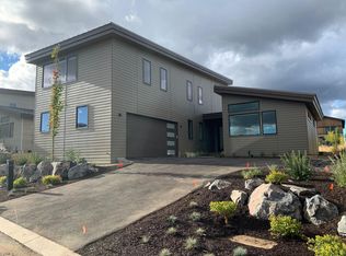 19150 Gateway Loop LOT 9, Bend, OR 97702