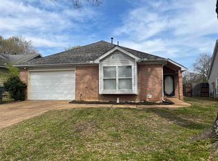 2595 Bay Pointe Cir E, Memphis, TN 38128