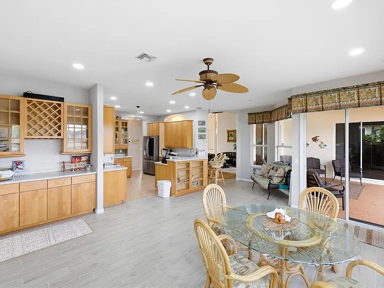 2499 Silver Palm Rd — Photo 35