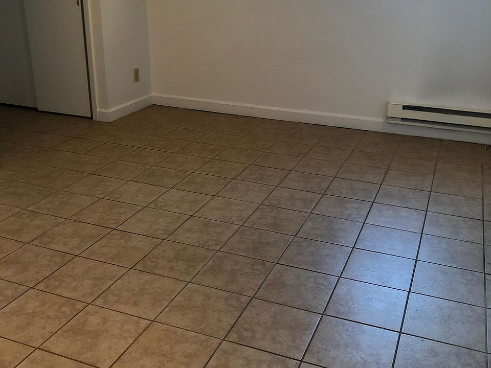 1st image of 2512 Blanchard Ave