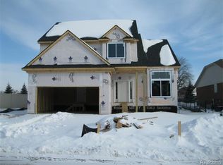 11367 Pacentro Ct, Sterling Heights, MI 48312