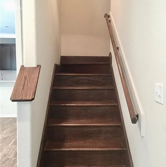 109 Ehlinger Dr — Photo 22