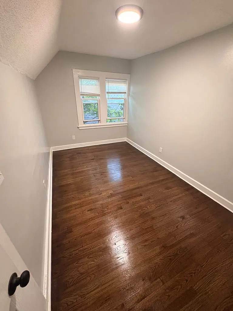 3 bed, 982 sqft, $1,700 — Photo 4