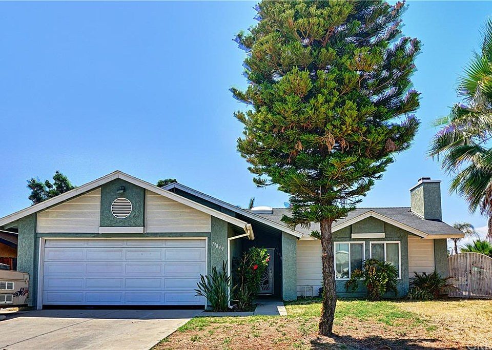 1st image of 13849 Robin Nest Ct