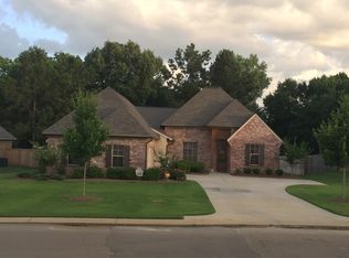 109 Fieldstone Ln, Madison, MS 39110