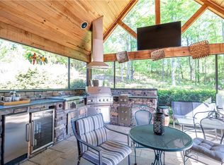 1818 Shadow Bend Ln, Auburn, AL 36830