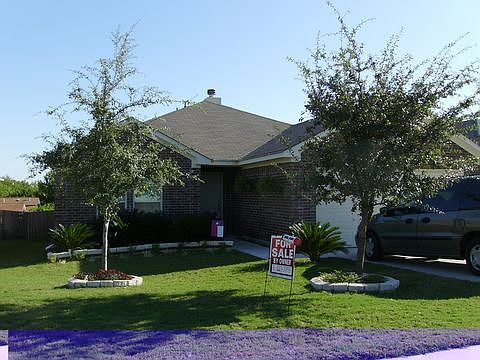 1st image of 9642 Emerald Pl