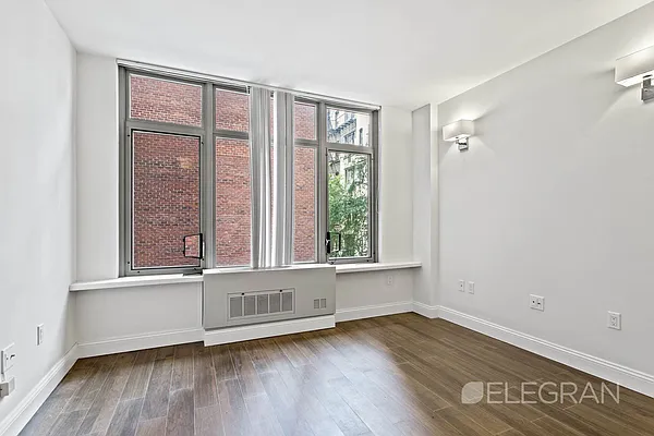 Rented by (Legacy) Elegran | media 54