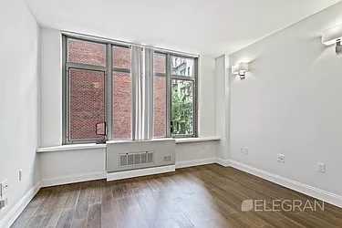 Rented by (Legacy) Elegran