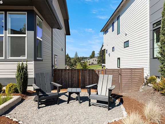 3rd image of 14673 NW Liliana Ln