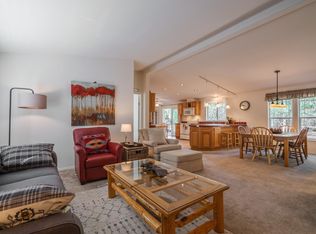 20185 Mountain View Dr, Bend, OR 97703