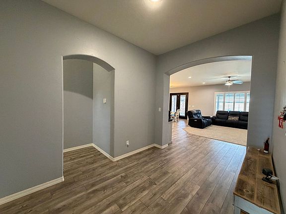 5th image of 3468 W 39th Ln