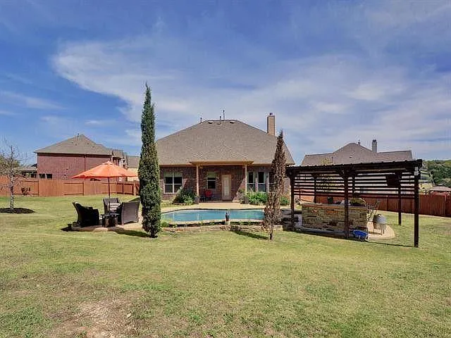 7924 Tusman Dr — Photo 4