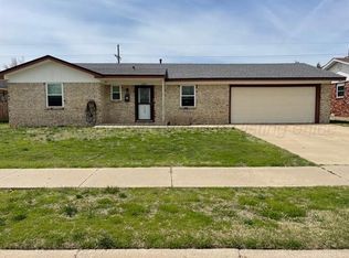 1929 N Zimmers St, Pampa, TX 79065