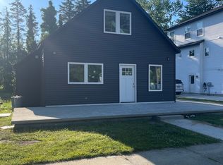 879 Saint Joseph St, South Haven, MI 49090