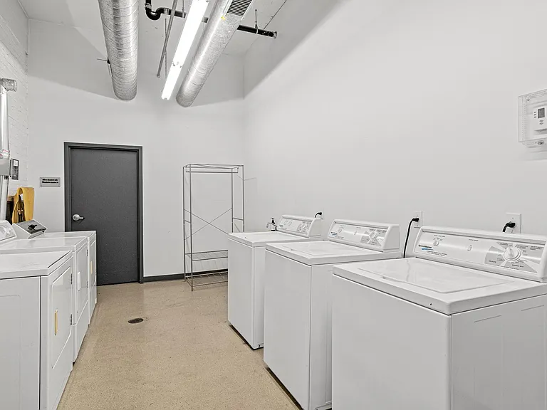 500 Robert St #401 — Photo 18