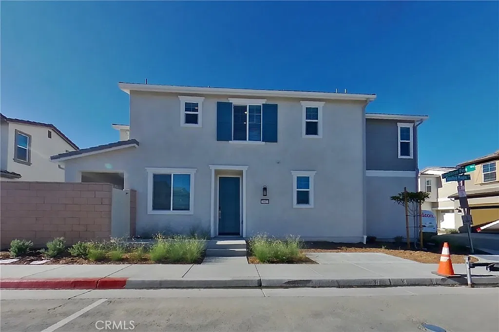4 bed, 2.5 bath, 1771 sqft, $3,439 — Photo 1