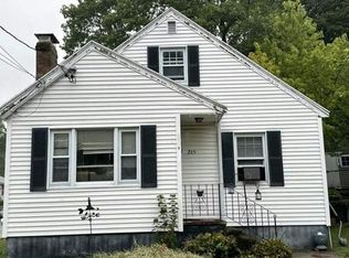 215 Stimson St, West Roxbury, MA 02132